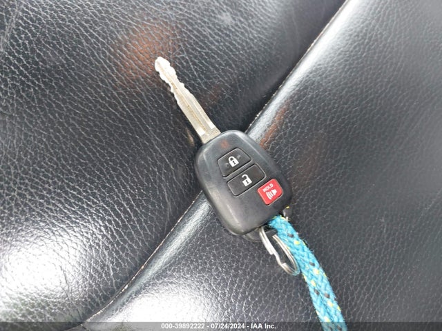 5TFBY5F1XKX827867 Toyota Tundra Limited 5.7l V8