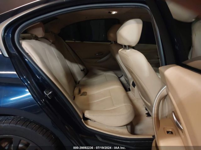 WBA8E5G57GNU21369 BMW 320i Xdrive