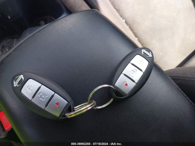 KNMAT2MT7GP597368 Nissan ROGUE SV