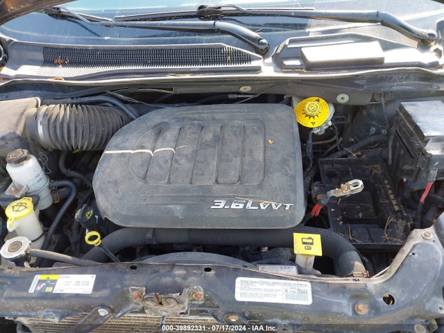 2C4RC1CG6ER364854 Chrysler Town & Country Touring-l
