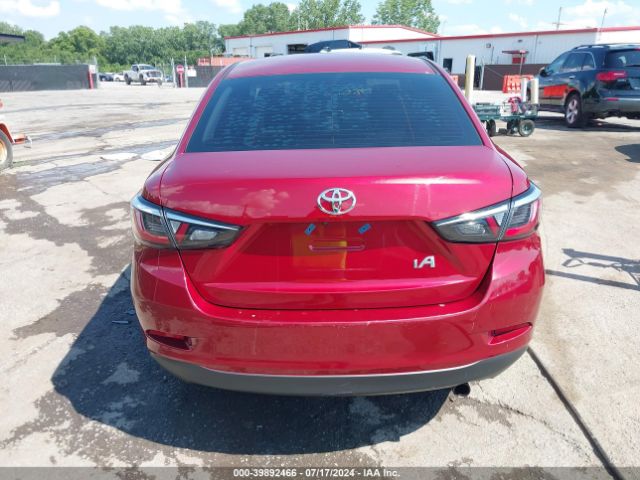 3MYDLBYV7HY156107 Toyota YARIS IA