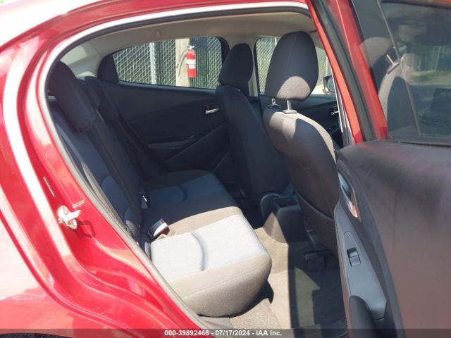 3MYDLBYV7HY156107 Toyota YARIS IA