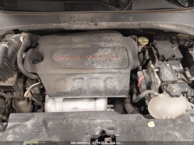 3C4NJDBB7JT456946 Jeep Compass Latitude 4x4