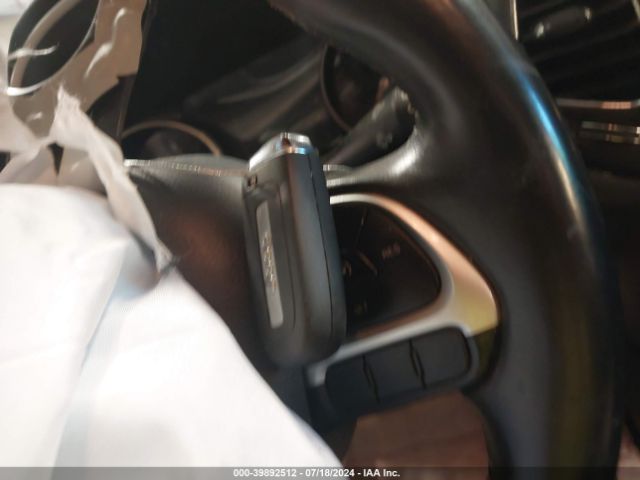 3C4NJDBB7JT456946 Jeep Compass Latitude 4x4