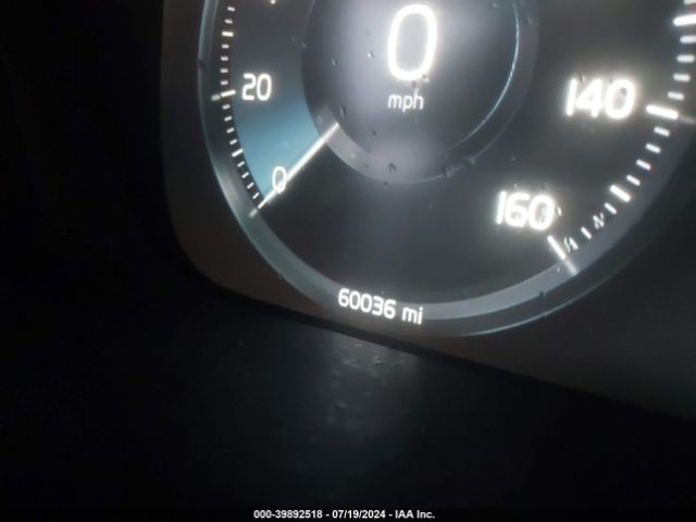 YV4A22RK4L1566818 Volvo Xc60 T6 Momentum