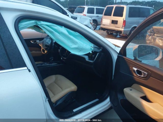 YV4A22RK4L1566818 Volvo Xc60 T6 Momentum