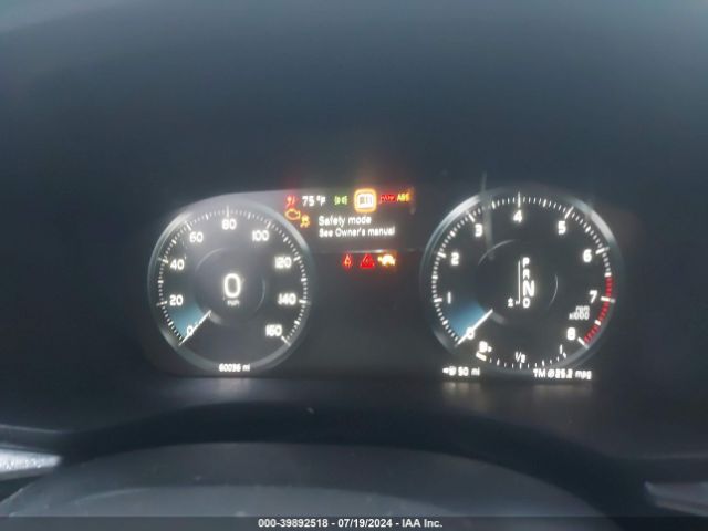 YV4A22RK4L1566818 Volvo Xc60 T6 Momentum
