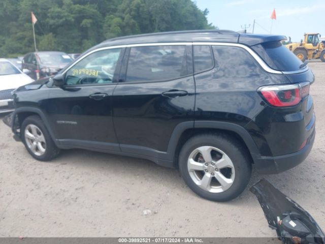 3C4NJCBB5HT629514 Jeep New Compass Latitude Fwd