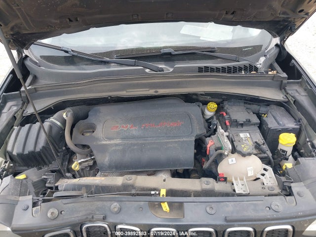 ZACCJBBB3HPF33308 Jeep Renegade Latitude 4x4