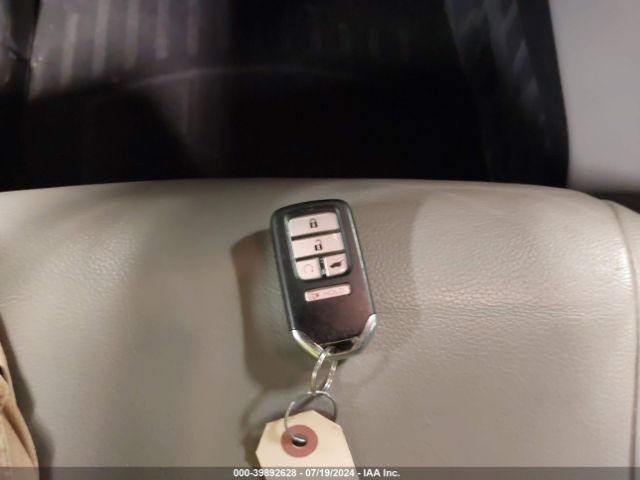 5FNYF6H65KB004997 Honda Pilot Touring