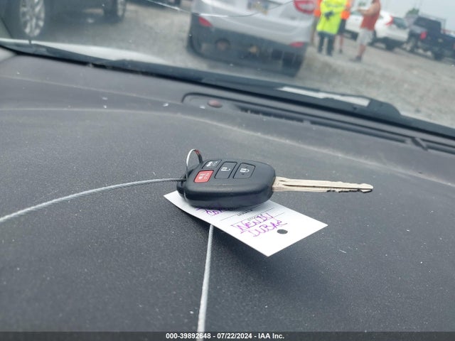 Toyota COROLLA LE 2019 2T1BURHE7KC226594 Image 11