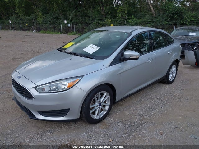 Ford FOCUS SE 2017 1FADP3F29HL209633 Image 2