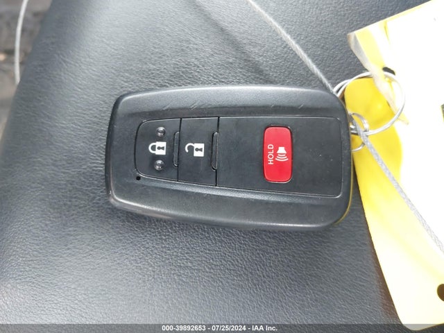 JTDKARFU5K3083608 Toyota Prius Limited