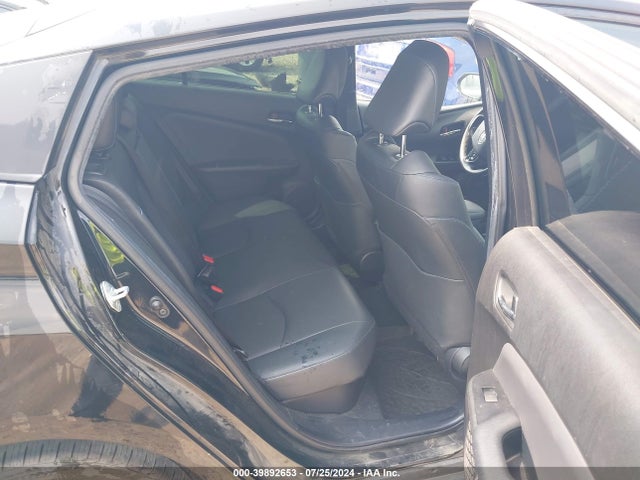 JTDKARFU5K3083608 Toyota Prius Limited
