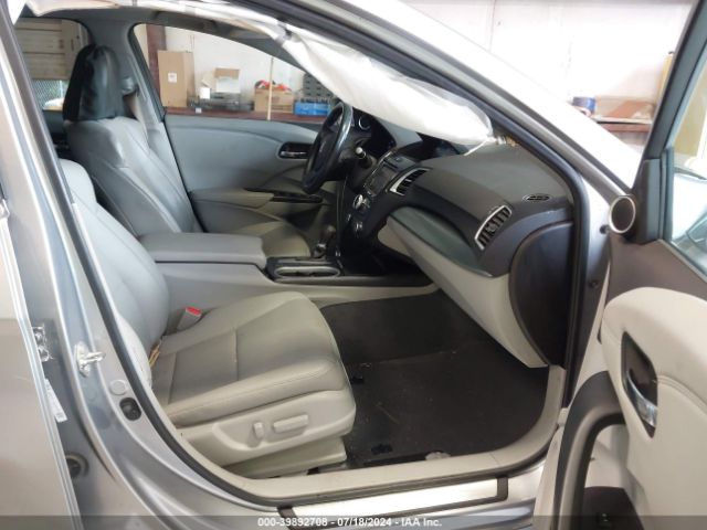 5J8TB3H51JL001832 Acura Rdx Technology   Acurawatch Plus Packages/technology Package
