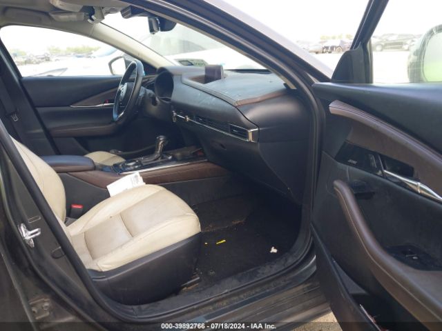 3MVDMBDM3MM224945 Mazda Cx-30 Premium