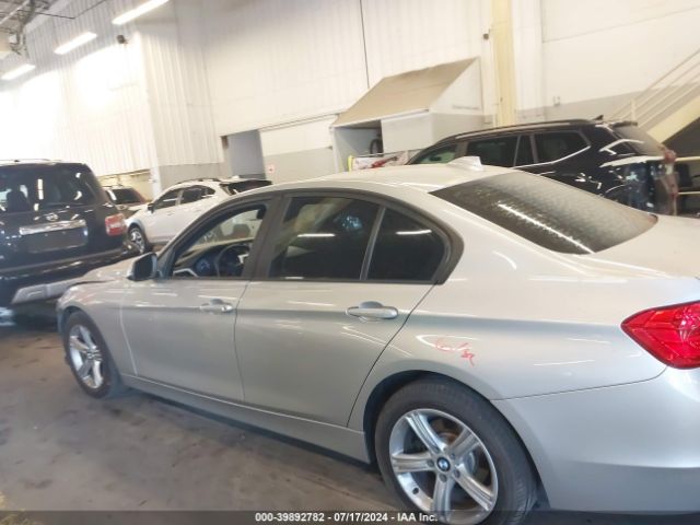 WBA3C3C56EP661685 BMW 320i Xdrive