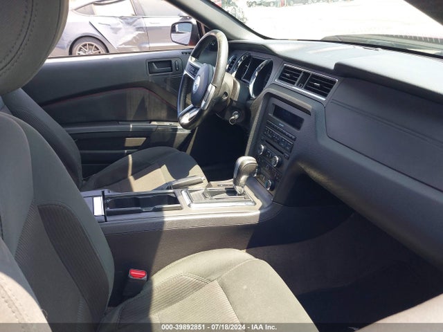 Ford Mustang V6 2014 1ZVBP8EM2E5213246 Image 5