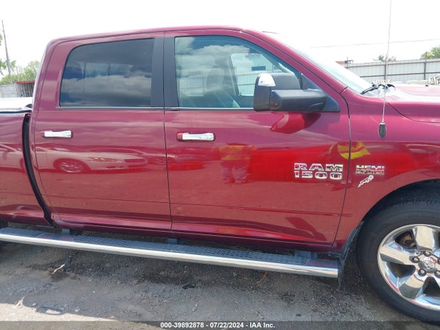1C6RR7TT1JS186110 RAM 1500 Big Horn  4x4 6'4 Box