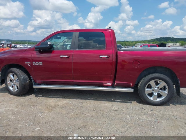 1C6RR7TT1JS186110 RAM 1500 Big Horn  4x4 6'4 Box