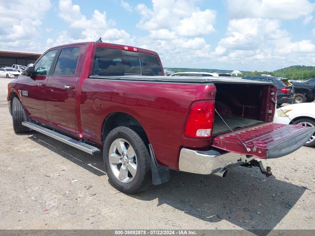 1C6RR7TT1JS186110 RAM 1500 Big Horn  4x4 6'4 Box