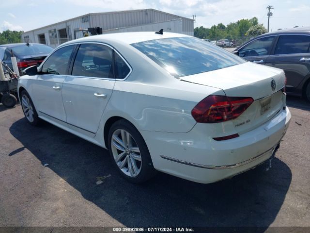 1VWCT7A38HC021594 Volkswagen Passat 1.8t Sel Premium