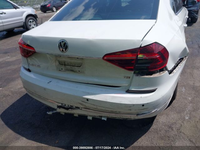 1VWCT7A38HC021594 Volkswagen Passat 1.8t Sel Premium