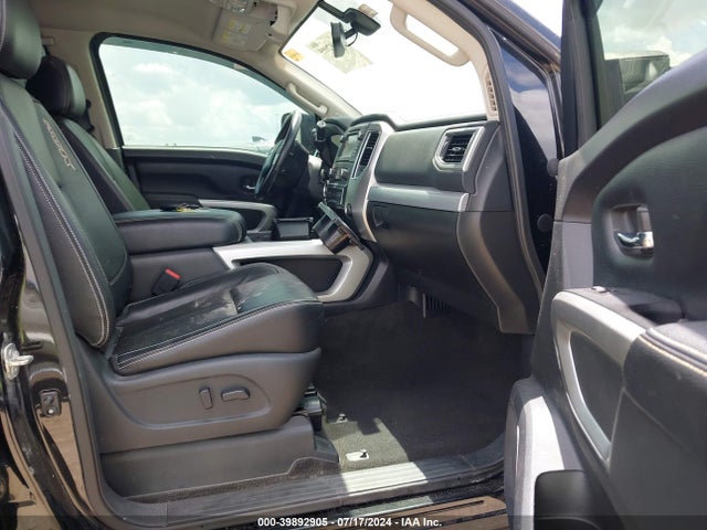 1N6BA1F4XKN521011 Nissan Titan Xd Pro-4x Diesel