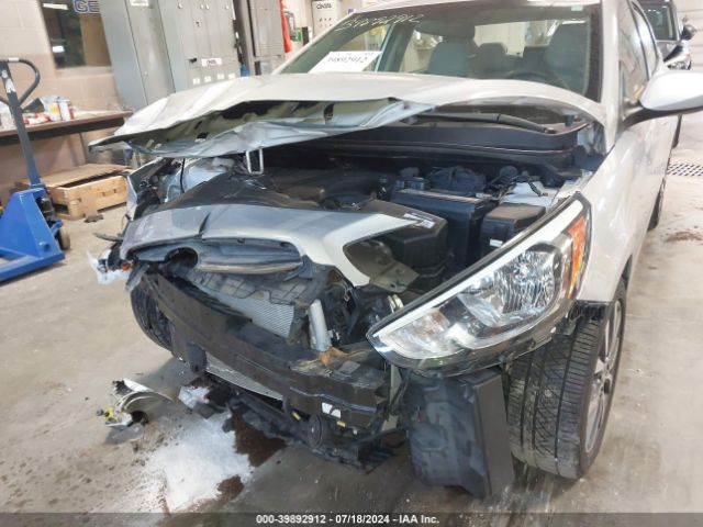 KMHCT4AE3HU337011 Hyundai Accent Value Edition