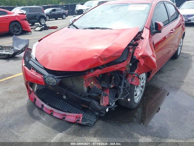 Toyota COROLLA LE 2018 5YFBURHE8JP849432 Image 6