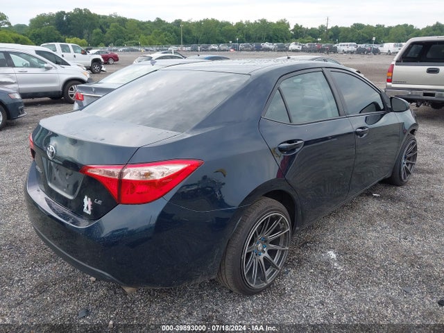 Toyota COROLLA LE 2018 2T1BURHE6JC022397 Image 4