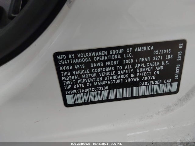 1VWBT7A30FC072239 Volkswagen Passat 1.8t Sport