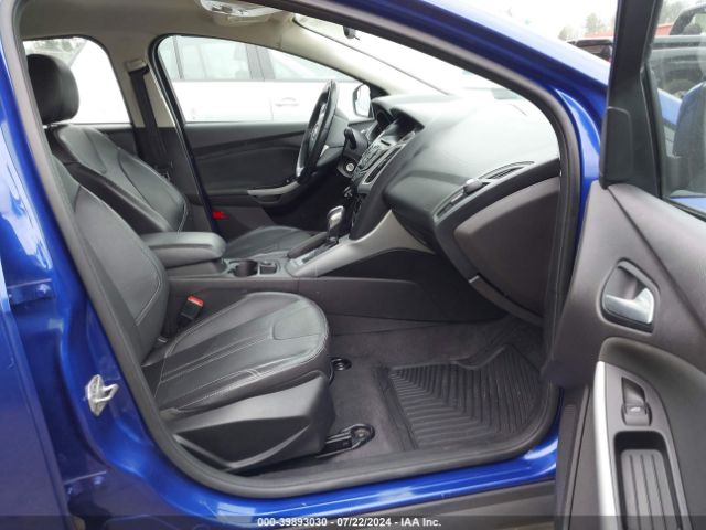 1FADP3K26EL245586 Ford FOCUS SE