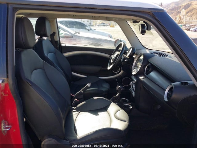 2009 MINI COOPER S WMWMF735X9TW82328 Photo 4
