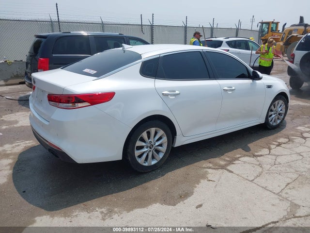 KIA Optima Lx 2018 5XXGT4L30JG267741 Image 4