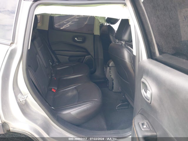 3C4NJCCB8KT749068 Jeep Compass Limited Fwd