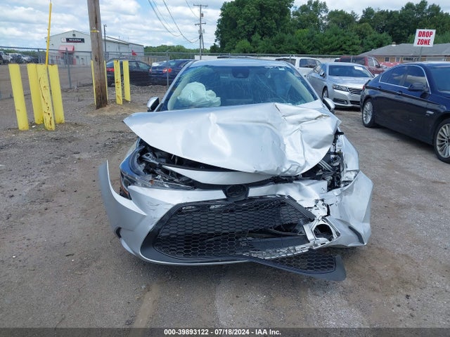 Toyota COROLLA LE 2022 5YFEPMAE2NP317309 Image 12