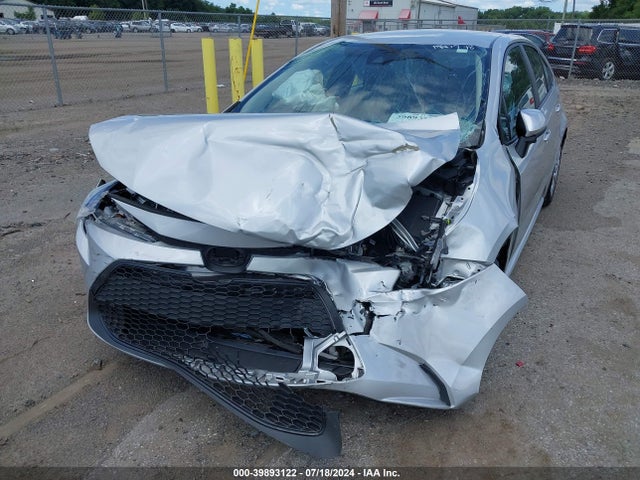 Toyota COROLLA LE 2022 5YFEPMAE2NP317309 Image 6