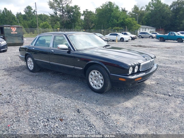 2001 JAGUAR XJ8 SAJDA24C81LF21728 Photo 0