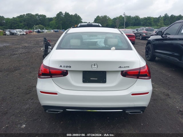 W1K3G4FB0MJ286964 Mercedes-Benz A 220 4matic