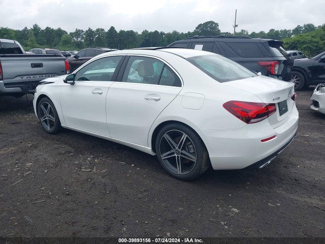 W1K3G4FB0MJ286964 Mercedes-Benz A 220 4matic