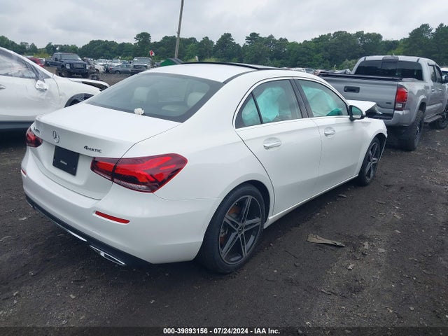 W1K3G4FB0MJ286964 Mercedes-Benz A 220 4matic