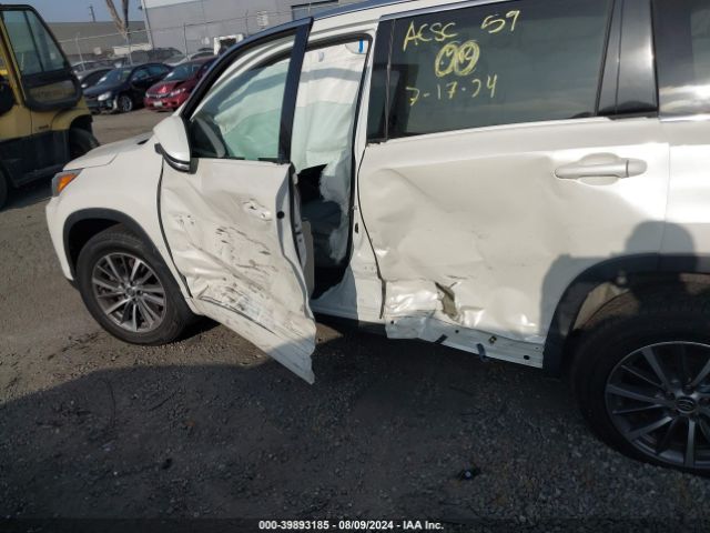 5TDKZRFH7JS535289 Toyota Highlander Xle