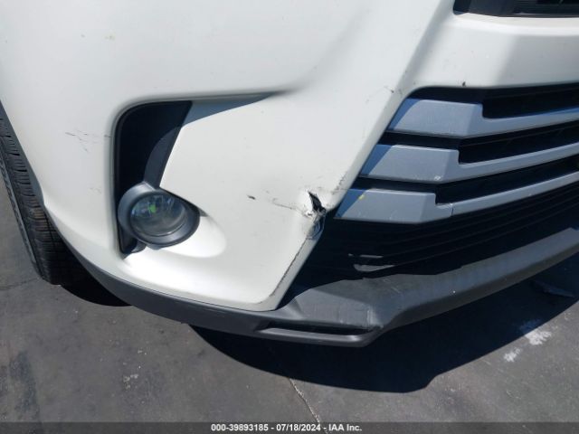 5TDKZRFH7JS535289 Toyota Highlander Xle