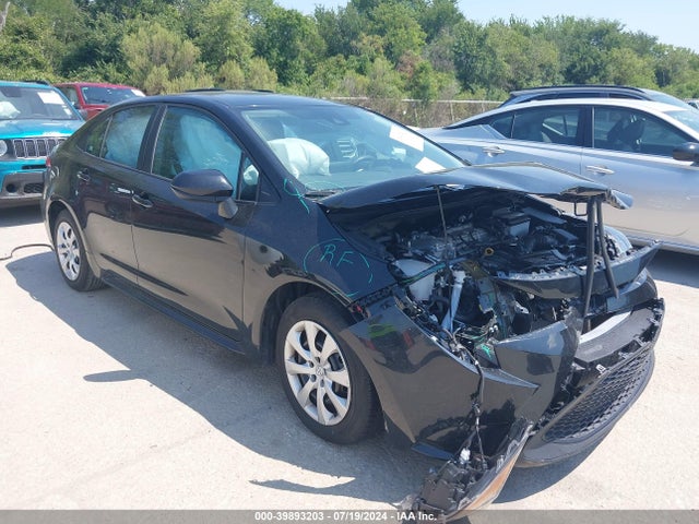 Toyota COROLLA LE 2022 5YFEPMAE2NP369720 main image