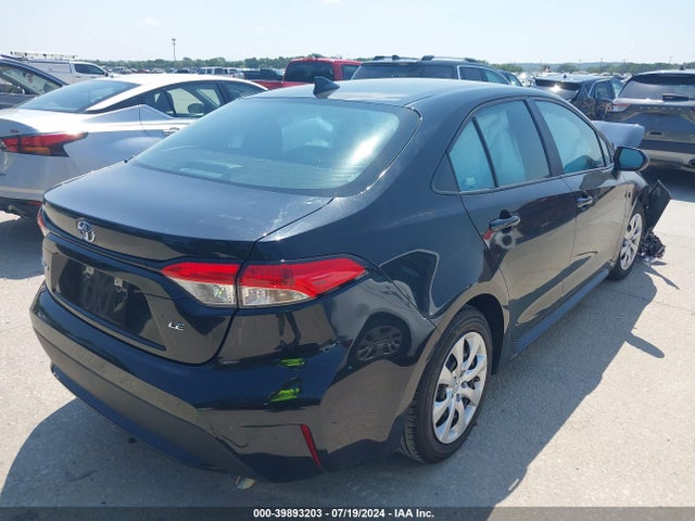 Toyota COROLLA LE 2022 5YFEPMAE2NP369720 Image 4