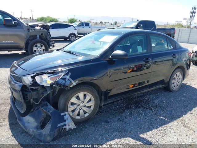 KIA RIO LX 2018 3KPA24AB9JE066349 Image 2