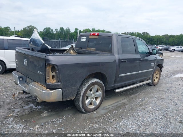1C6RR7LT1KS624478 RAM 1500 Classic Big Horn  4x4 5'7 Box