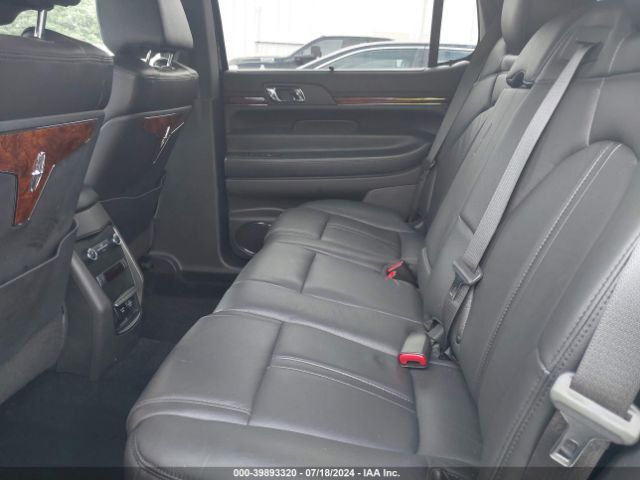 2LMHJ5NK2KBL04326 Lincoln Mkt Livery