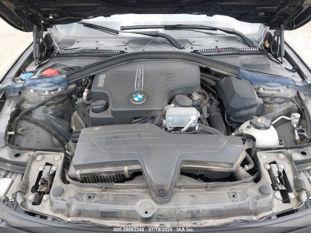 BMW 320i 2018 WBA8A9C50JAH12693 Image 10